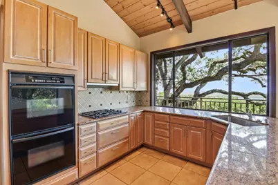 310 Crest Road, Novato, CA 94945 - Photo 11