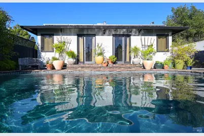 2111 Humboldt Street, Santa Rosa, CA 95404 - Photo 1