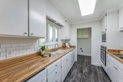 2111 Humboldt Street, Santa Rosa, CA 95404 - Photo 13