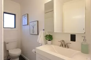 2111 Humboldt St, Santa Rosa, CA 95404 - Photo 15