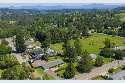 6830 Giusti Road, Forestville, CA 95436 - Photo 49