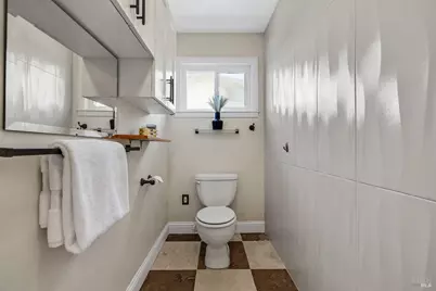 308 Panorama Court, Benicia, CA 94510 - Photo 17