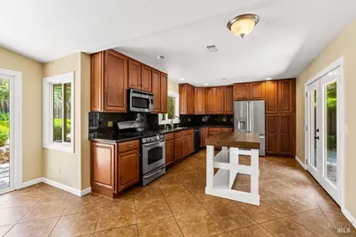 824 Prince Avenue, Healdsburg, CA 95448 - Photo 13