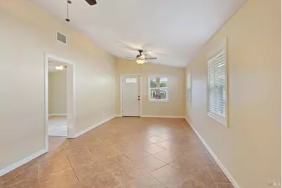 824 Prince Avenue, Healdsburg, CA 95448 - Photo 5