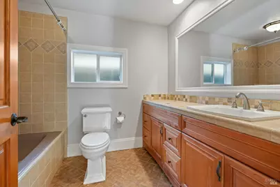 824 Prince Avenue, Healdsburg, CA 95448 - Photo 25