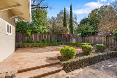 824 Prince Avenue, Healdsburg, CA 95448 - Photo 27