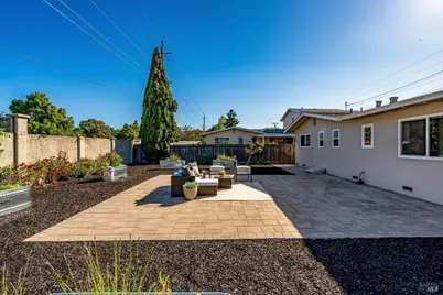 1417 E Madison Street, Petaluma, CA 94954 - Photo 33