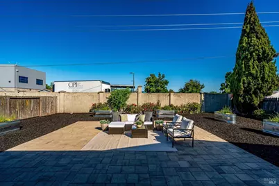 1417 E Madison Street, Petaluma, CA 94954 - Photo 43