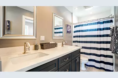 235 Grove Avenue, Santa Rosa, CA 95409 - Photo 23