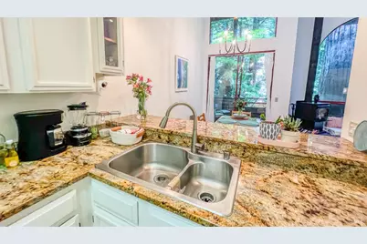 17239 Verba Lane, Guerneville, CA 95446 - Photo 9