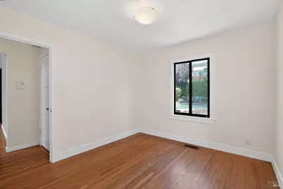 124 N San Pedro Road, San Rafael, CA 94903 - Photo 19