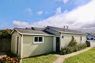 121 Livingston St, Fort Bragg, CA 95437 - Photo 3