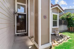 719 Greenhaven Dr, Vacaville, CA 95687 - Photo 9