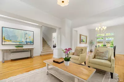 8 Center Street, San Rafael, CA 94901 - Photo 11
