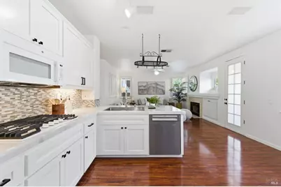 8014 Manchester Avenue, Rohnert Park, CA 94928 - Photo 15