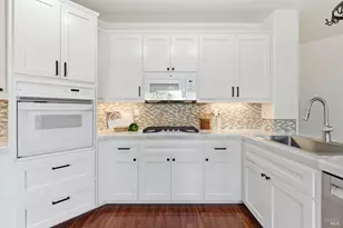 8014 Manchester Ave, Rohnert Park, CA 94928 - Photo 17
