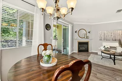 2001 Eastwood Drive #32, Vacaville, CA 95687 - Photo 9
