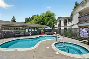 2001 Eastwood Dr, Vacaville, CA 95687 - Photo 33