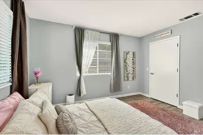 2001 Eastwood Drive #32, Vacaville, CA 95687 - Photo 23