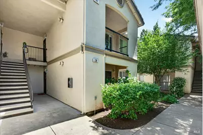 2001 Eastwood Drive #32, Vacaville, CA 95687 - Photo 31