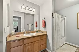 2001 Eastwood Dr, Vacaville, CA 95687 - Photo 27