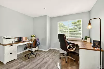 2001 Eastwood Drive #32, Vacaville, CA 95687 - Photo 19