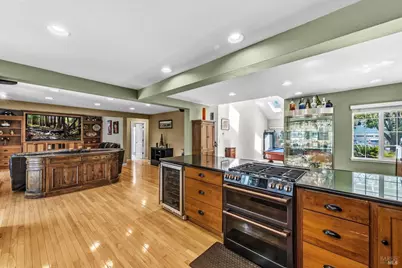 2423 Shoreline Drive, Napa, CA 94558 - Photo 11