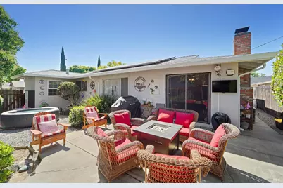 130 Donner Drive, Vacaville, CA 95687 - Photo 31