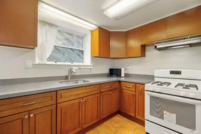 215 Tunnel Avenue, Richmond, CA 94801 - Photo 43