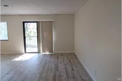 900 Cambridge Drive #64, Benicia, CA 94510 - Photo 9