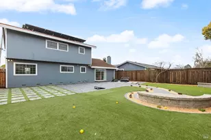 1645 Weaverly Dr, Petaluma, CA 94954 - Photo 19