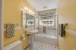 91 Rollingwood Dr, San Rafael, CA 94901 - Photo 25