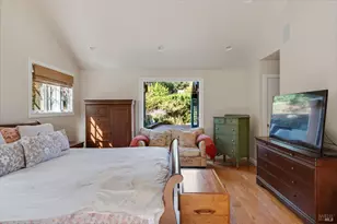 91 Rollingwood Dr, San Rafael, CA 94901 - Photo 17