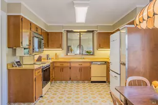 490 W Spain St, Sonoma, CA 95476 - Photo 9