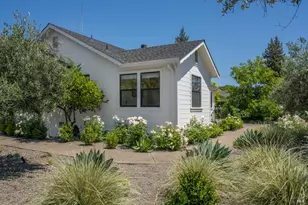 490 W Spain St, Sonoma, CA 95476 - Photo 15
