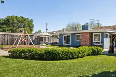 105 Corrillo Drive, San Rafael, CA 94903 - Photo 23