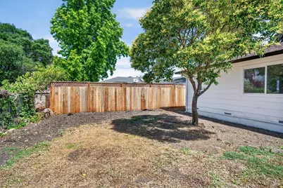 2212 Neotomas Avenue, Santa Rosa, CA 95405 - Photo 41