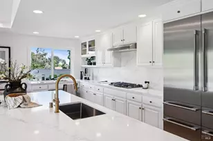 10 McNear Dr, San Rafael, CA 94901 - Photo 19