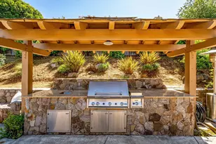 3200 Twin Oaks Dr, Napa, CA 94558 - Photo 39