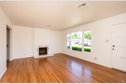 2047 Kathleen Drive, Napa, CA 94558 - Photo 5
