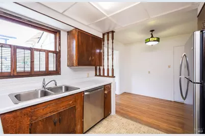 2047 Kathleen Drive, Napa, CA 94558 - Photo 11