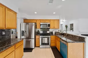181 Carnival Ct, Vallejo, CA 94589 - Photo 11