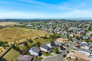 181 Carnival Ct, Vallejo, CA 94589 - Photo 43