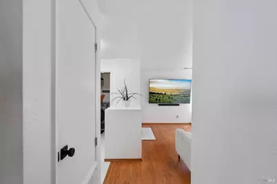181 Carnival Court, Vallejo, CA 94589 - Photo 17