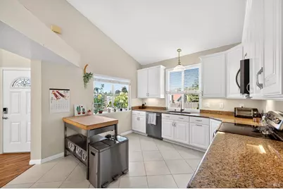 538 Solano Drive, Benicia, CA 94510 - Photo 11
