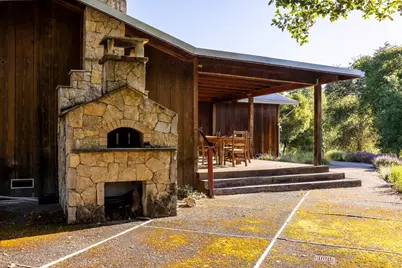 13414 Chalk Hill Road, Healdsburg, CA 95448 - Photo 23