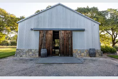 13414 Chalk Hill Road, Healdsburg, CA 95448 - Photo 17