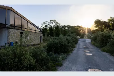 13414 Chalk Hill Road, Healdsburg, CA 95448 - Photo 11