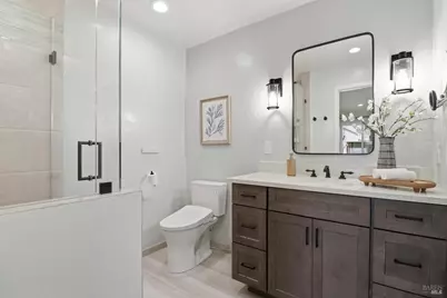 100 Marin Center Drive #31, San Rafael, CA 94903 - Photo 5