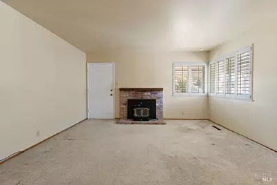 2560 Fraser Court, Pinole, CA 94564 - Photo 5